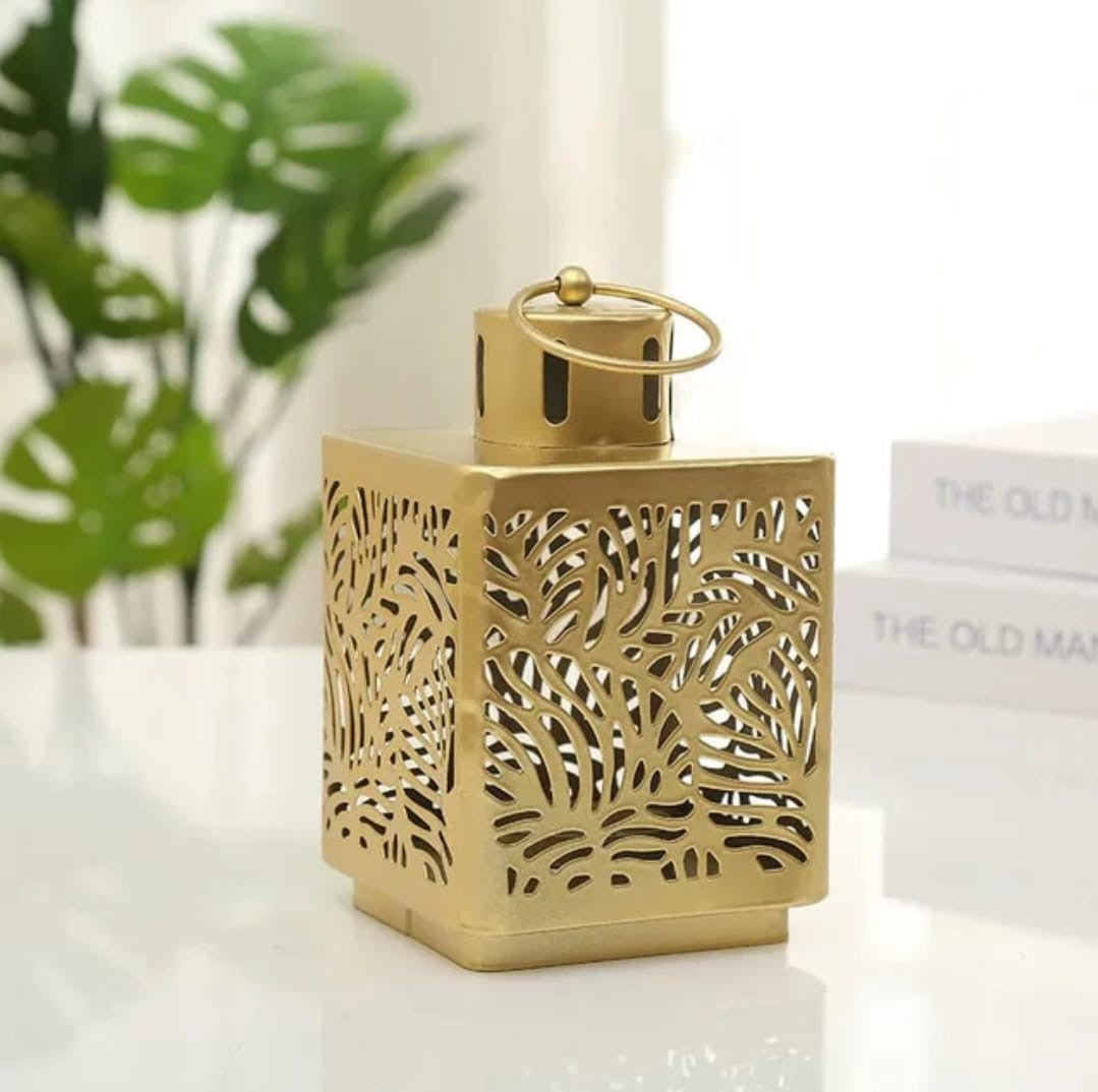 Retro Style Candle Lantern Holder