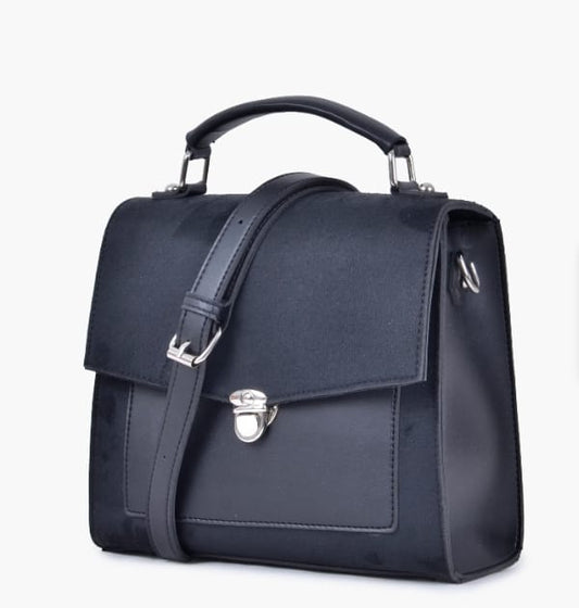 Elegant Black Leather Hand Bag