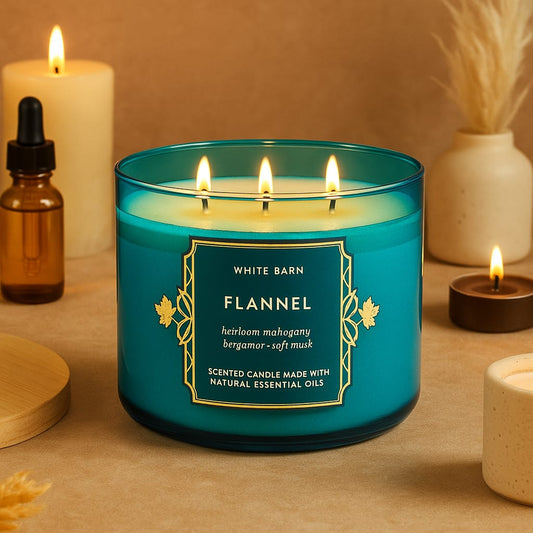 White Barn Flannel 3-Wick Candle